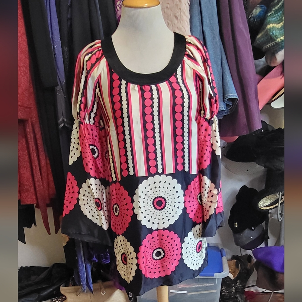 NWT Voom by Joy Han Colorful Graphic Print Silk Mini Dress Fit for a Fashionist